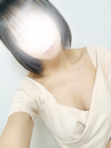 ヴェリナ (Velina) 旧ナチュラル 福岡・博多 あまね