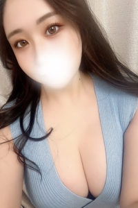 ANNA 伊藤 みな