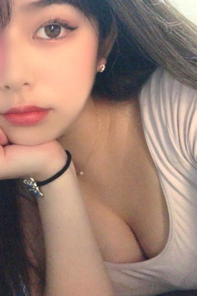Aroma Blanca りりの写真