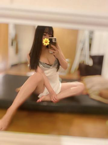 Le Lien (ルリアン) 武蔵小杉 上原ももかの写真